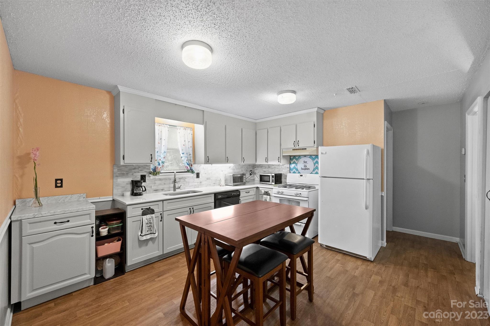 Hickory Ridge - Residential