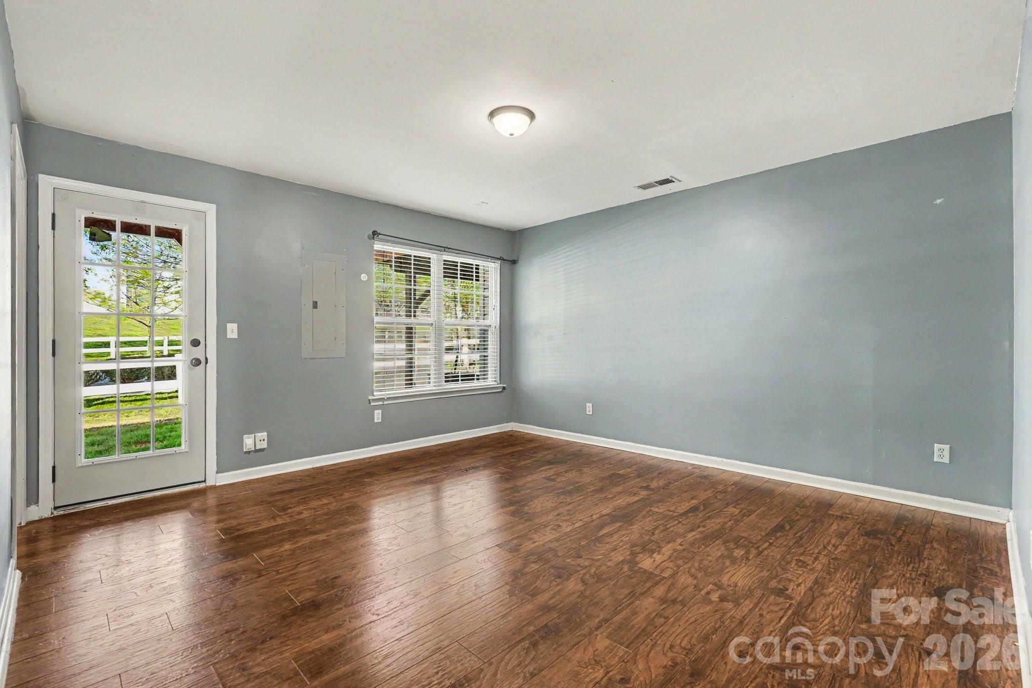 Riverfront - Residential