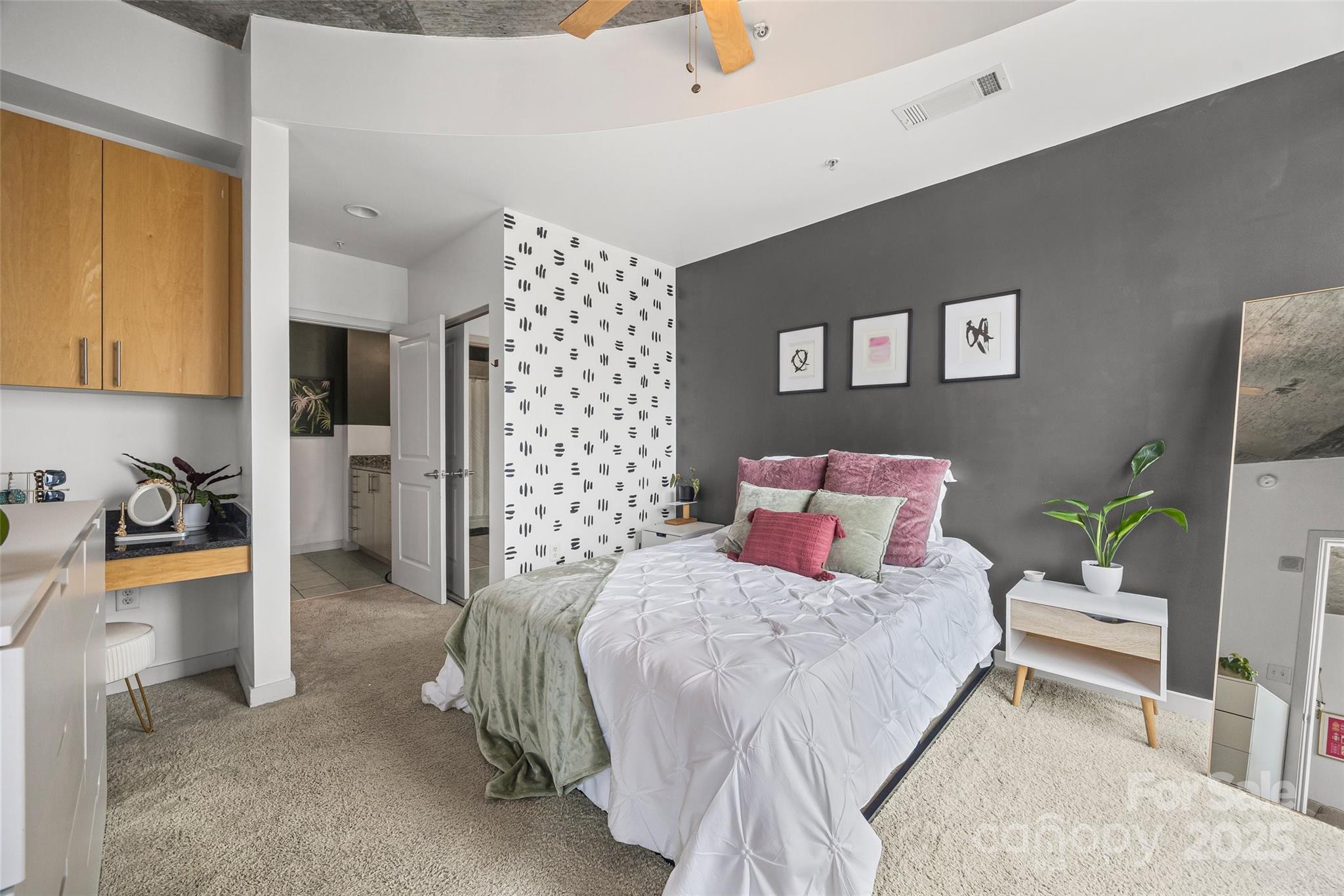 Avenue Condominiums - Residential