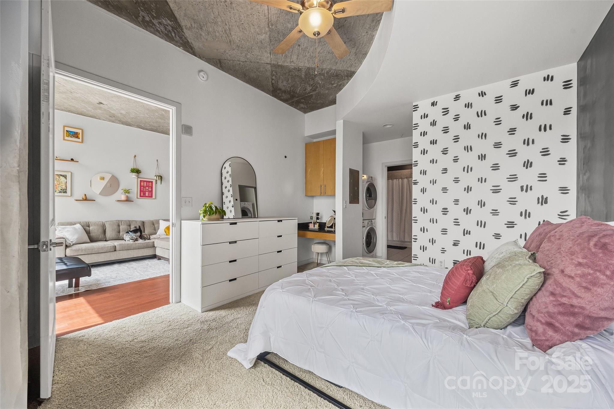 Avenue Condominiums - Residential