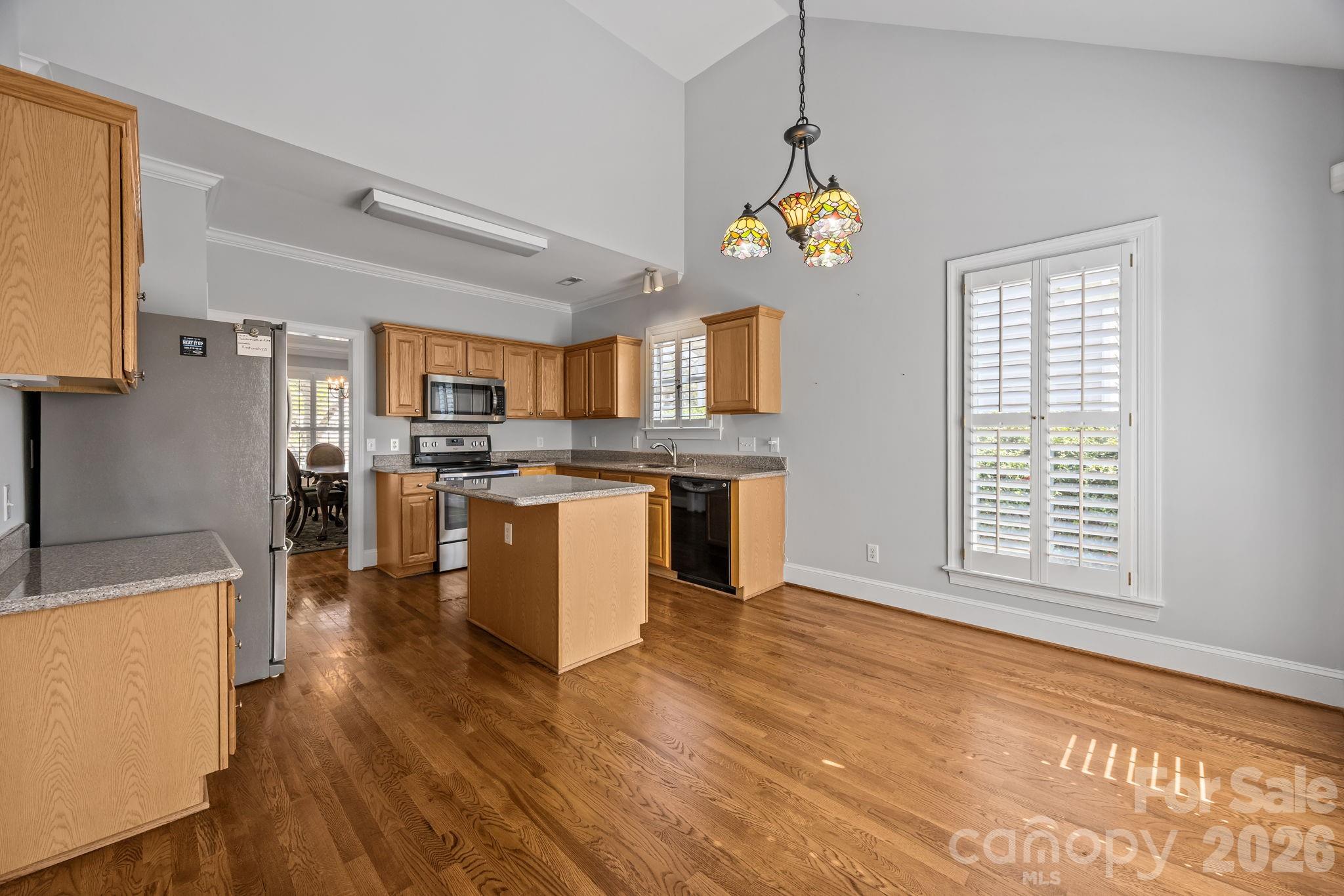 Beverly Crest - Residential