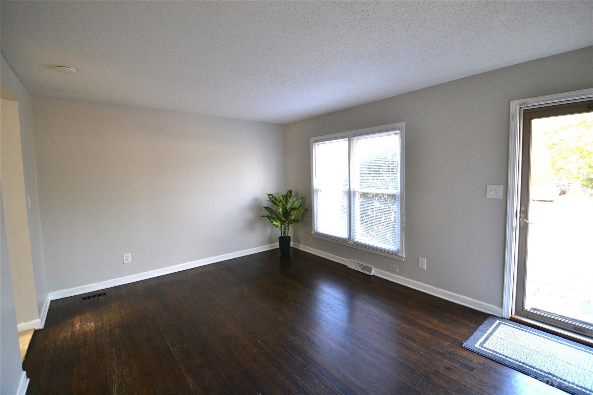 Kentwood - Residential Lease