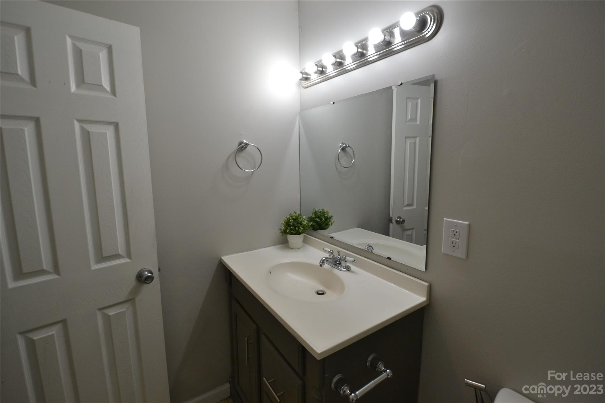 Kentwood - Residential Lease