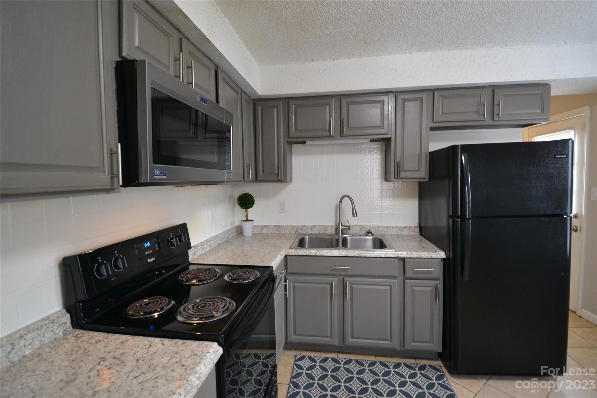 Kentwood - Residential Lease