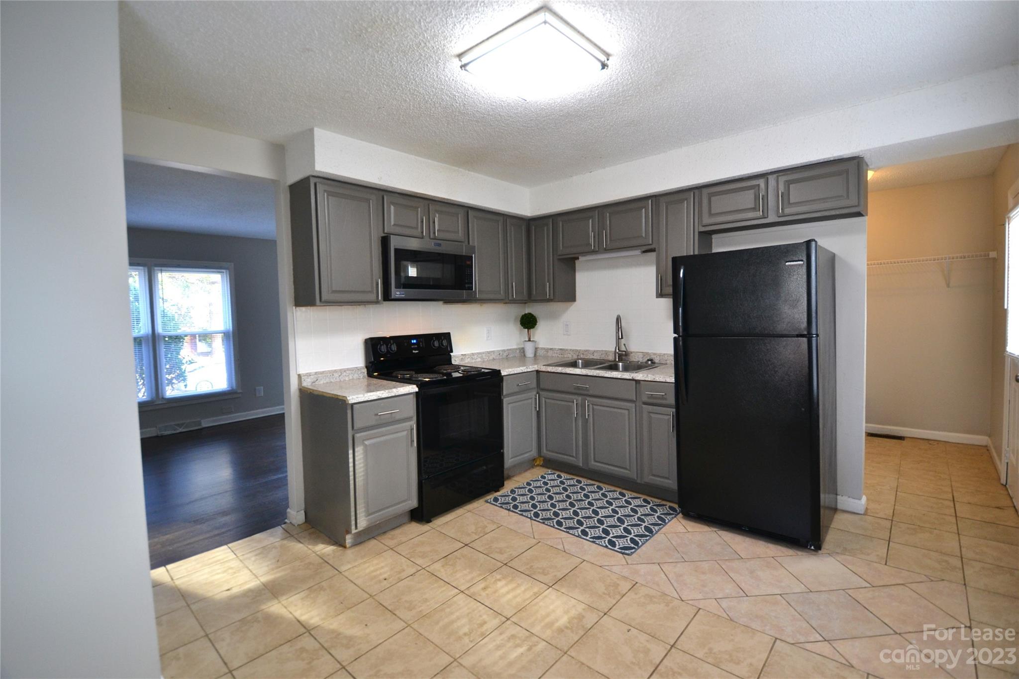 Kentwood - Residential Lease