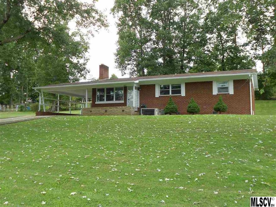 Very nice, well maintained 3 bedroom, 1 bath full brick ranch.  This home has eat-in kitchen, cedar lined closets, all real hard wood floors, living room w/gas log fireplace, vinyl replacement windows through out, gas heat and central air. Situated on a nice, level .58 acre lot in most desirable Lower Creek area with a large, private outdoor patio area perfect for cookouts & entertaining while enjoying the beautiful mountain views. Located in a quiet & peaceful neighborhood with no city taxes but, still within minutes of town. All kitchen appliances are included. Don't miss out on this great bargain. Must see to appreciate!