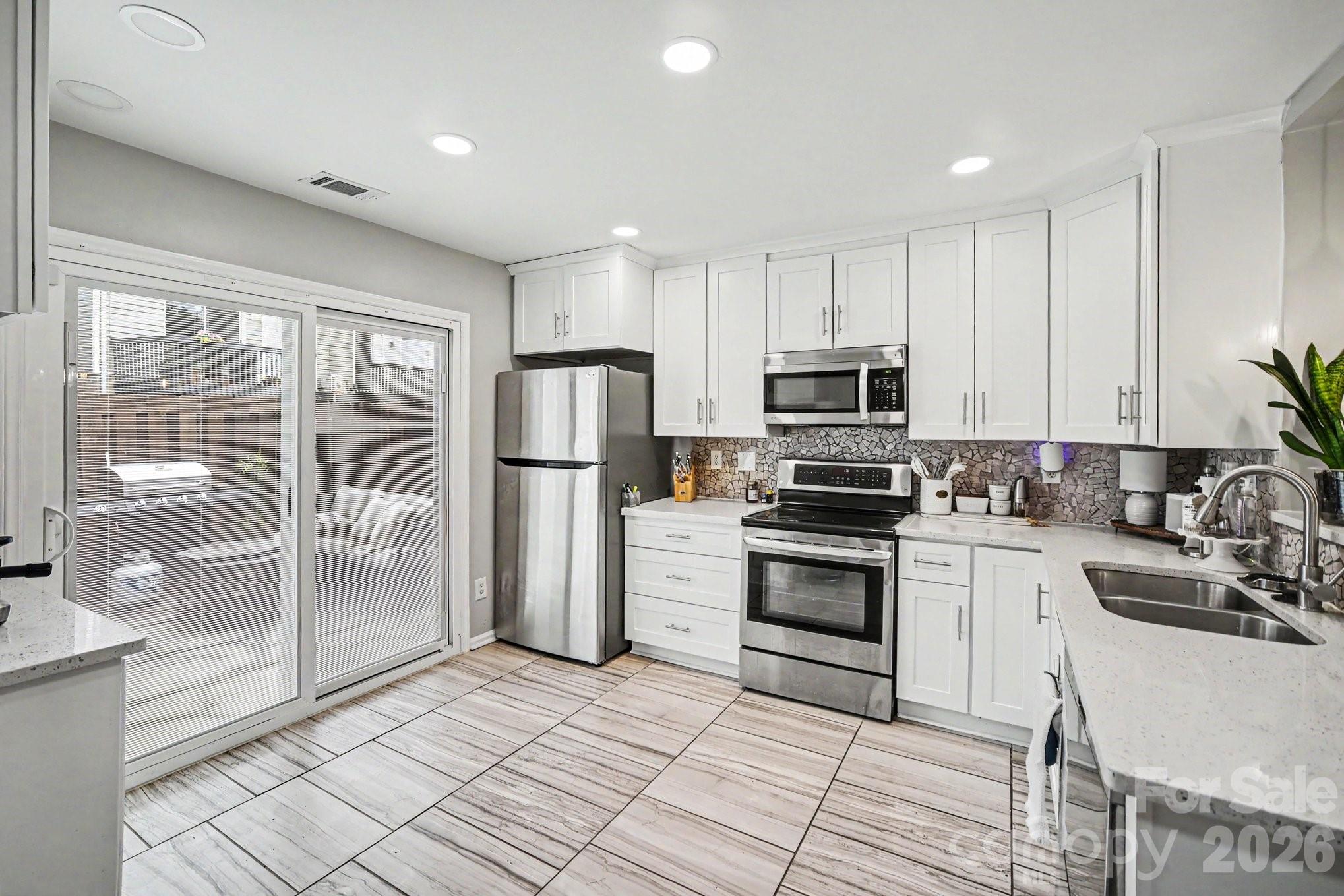 Huntington Ridge - Residential