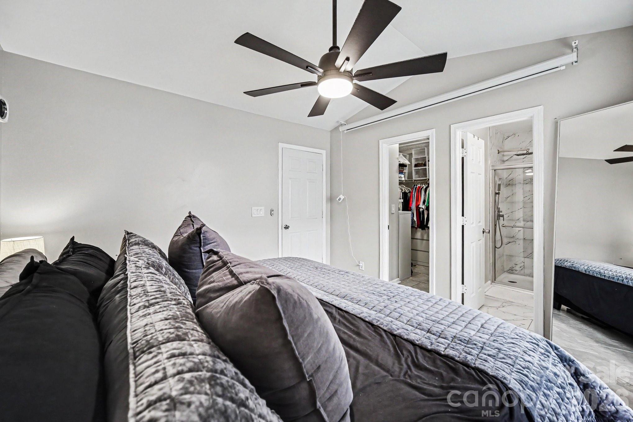Huntington Ridge - Residential