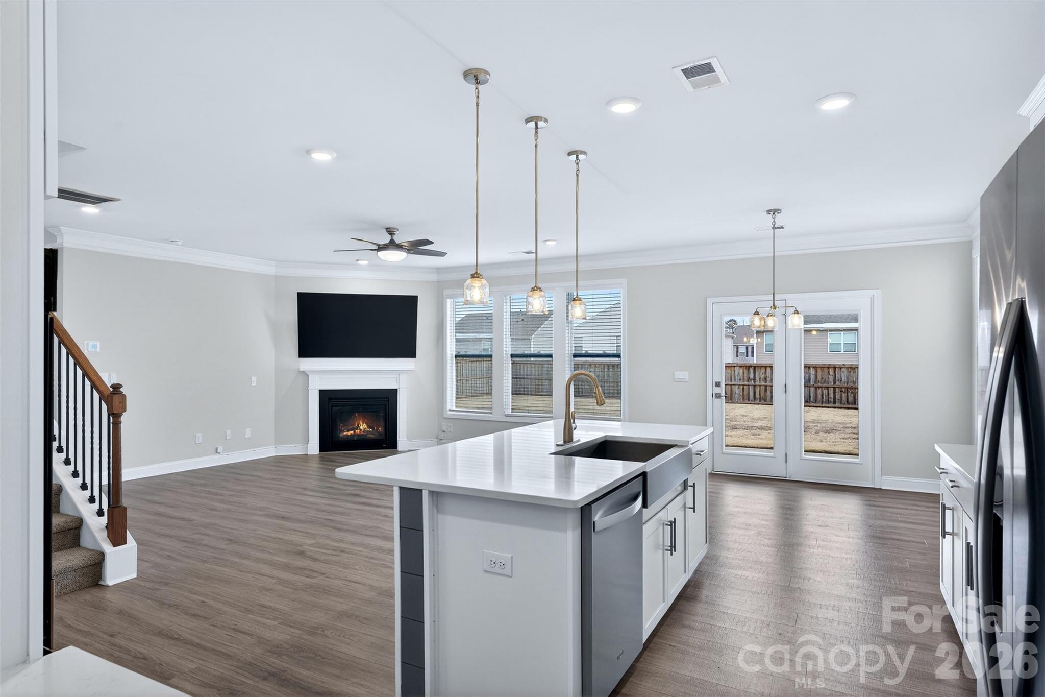 5443 Cherwell Avenue 274