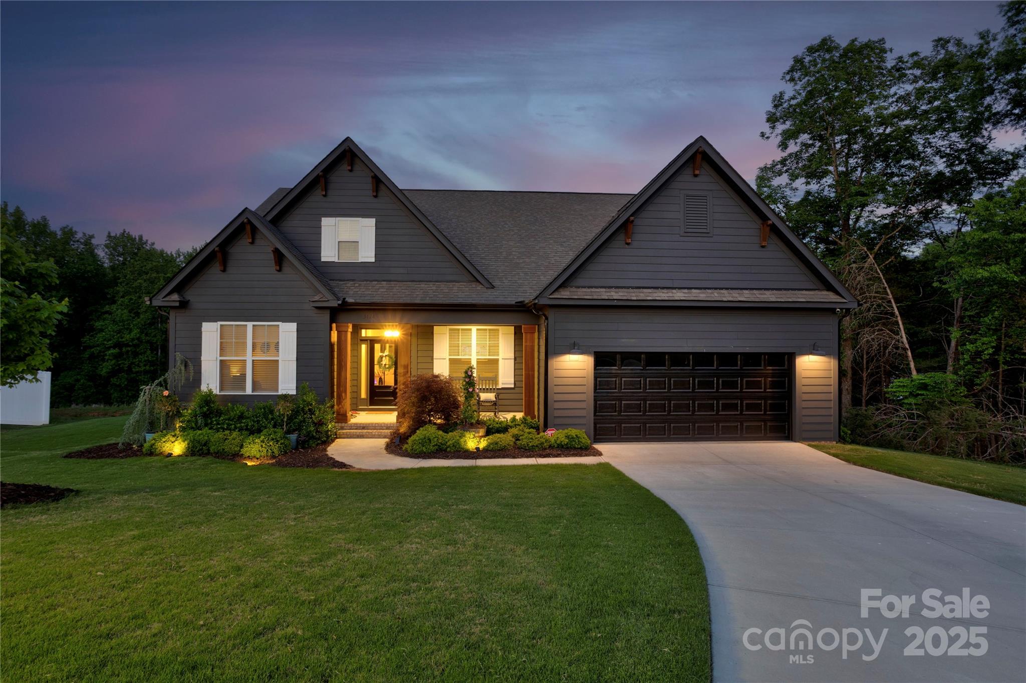 3424 Saint Clair Court NW