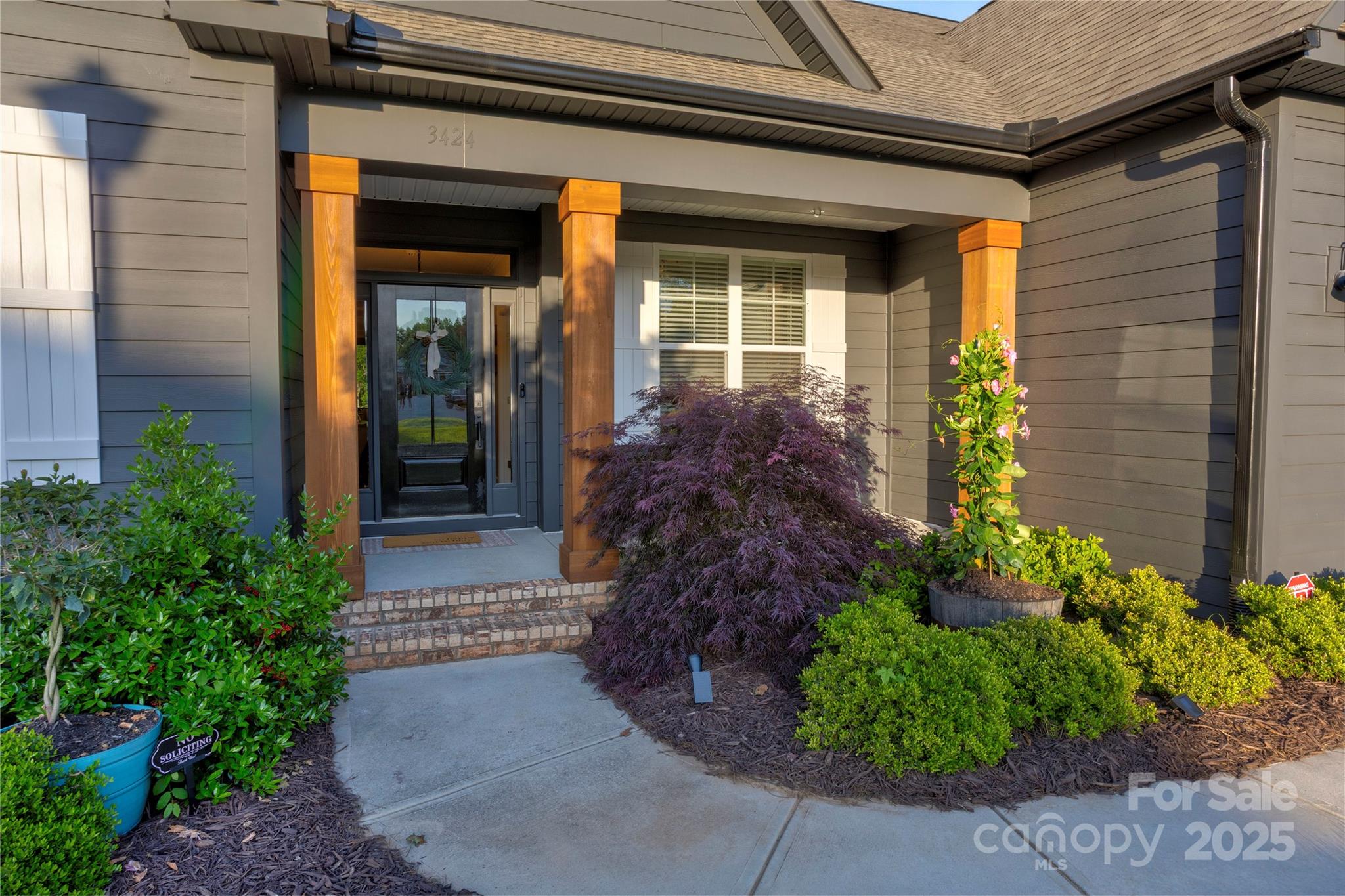 3424 Saint Clair Court NW