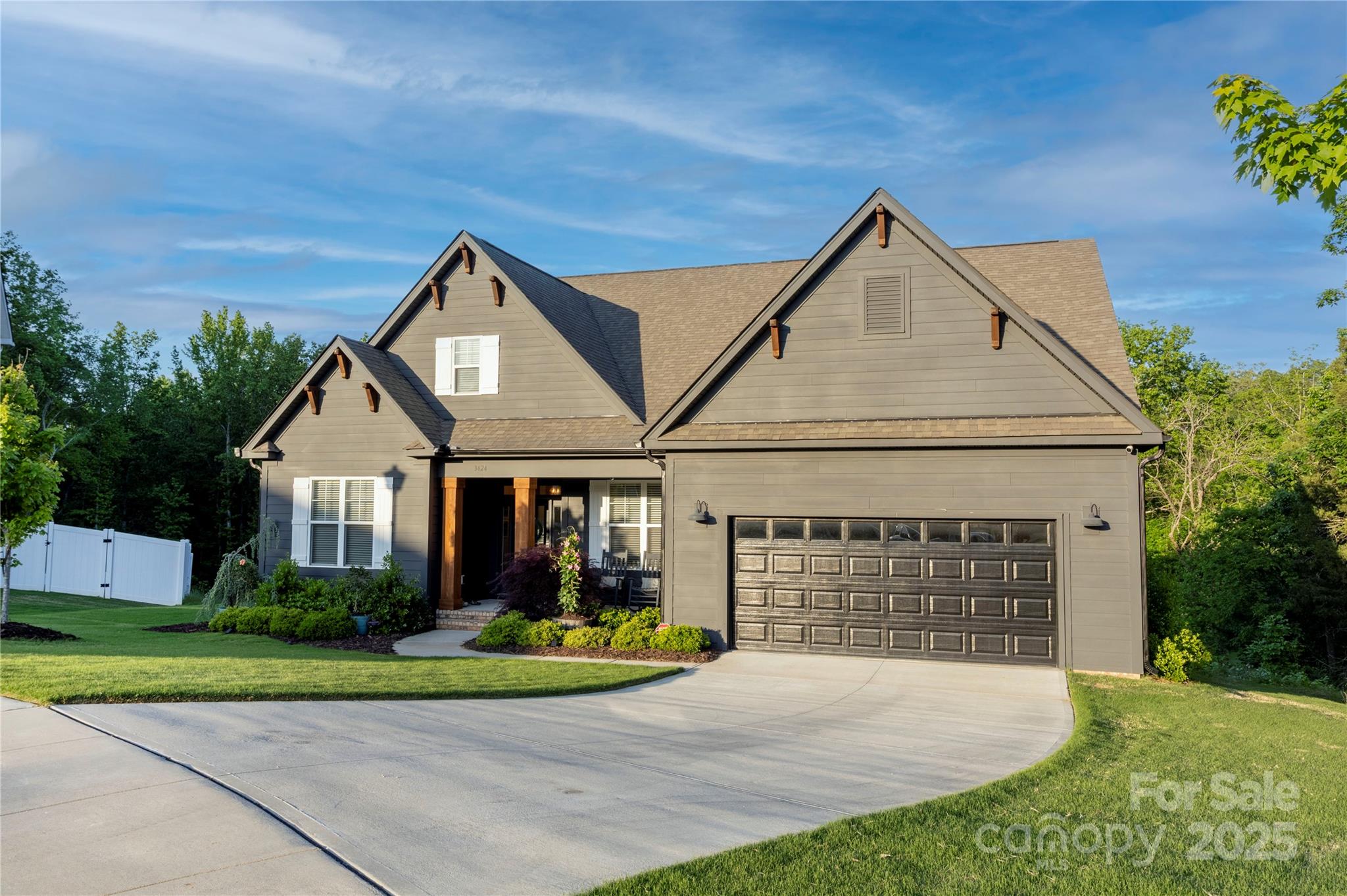 3424 Saint Clair Court NW
