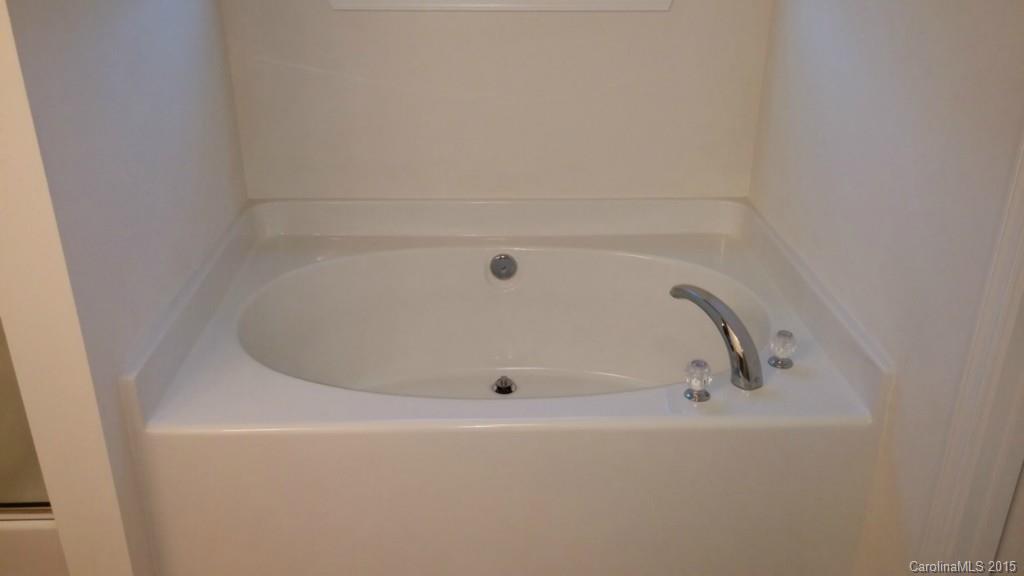 Bethesda Oaks - Residential