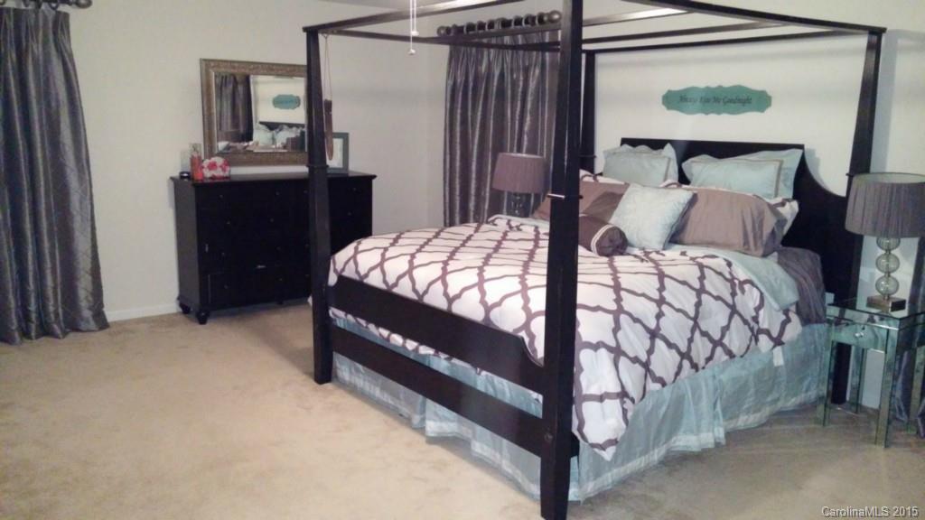 Bethesda Oaks - Residential