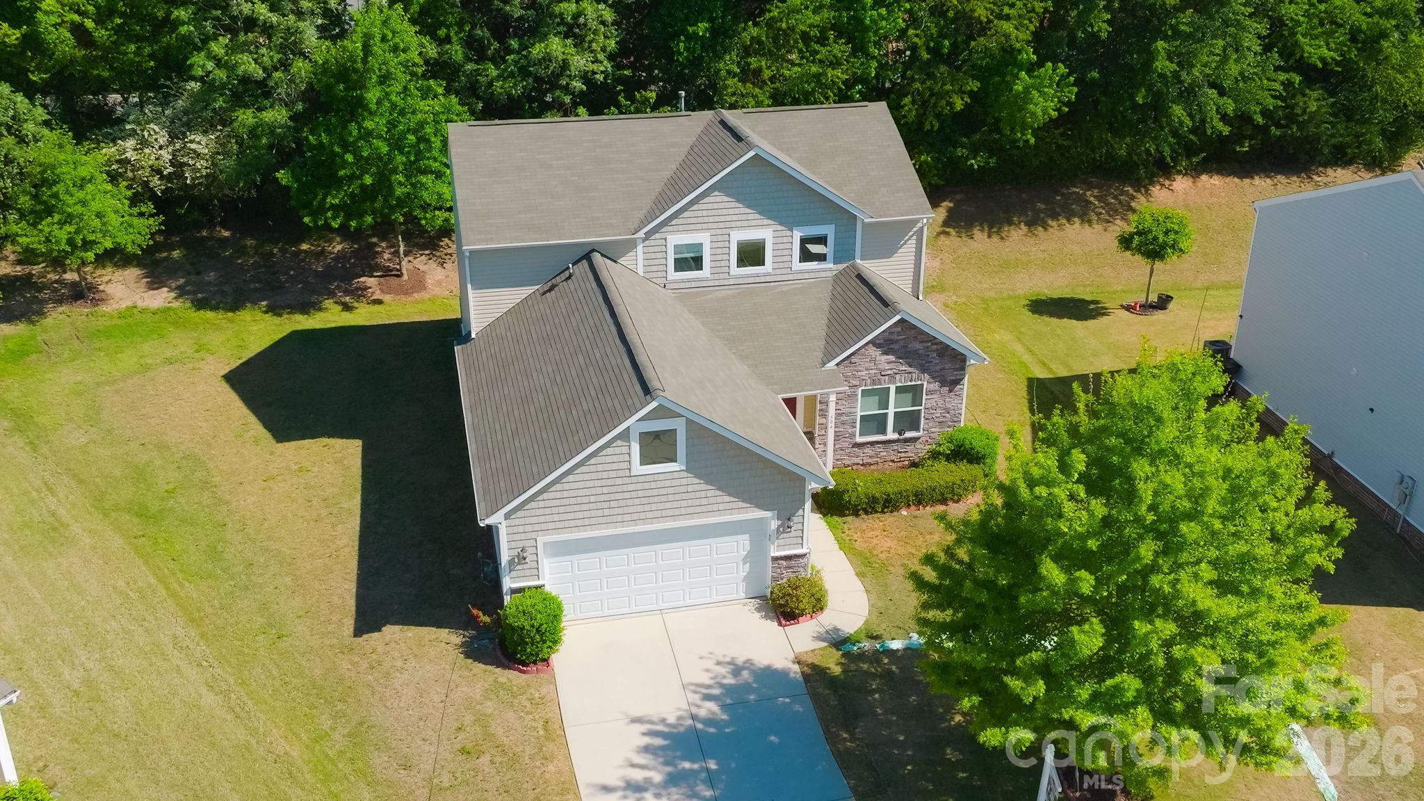 504 Twelve Oaks Lane