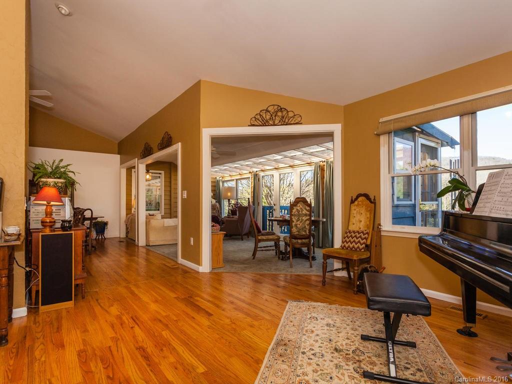 Buffalo Mountain - Residential