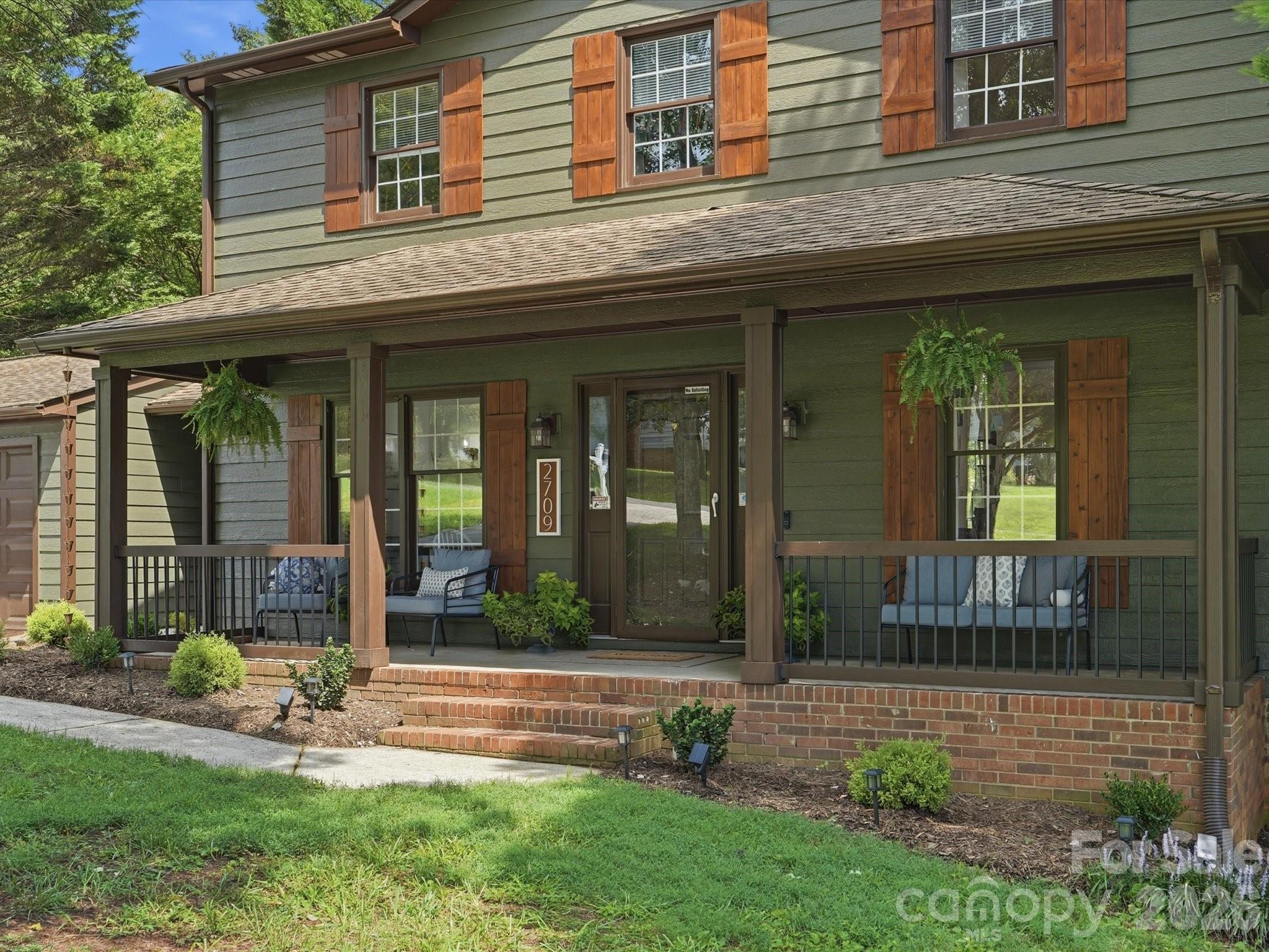 2709 Stockwood Drive