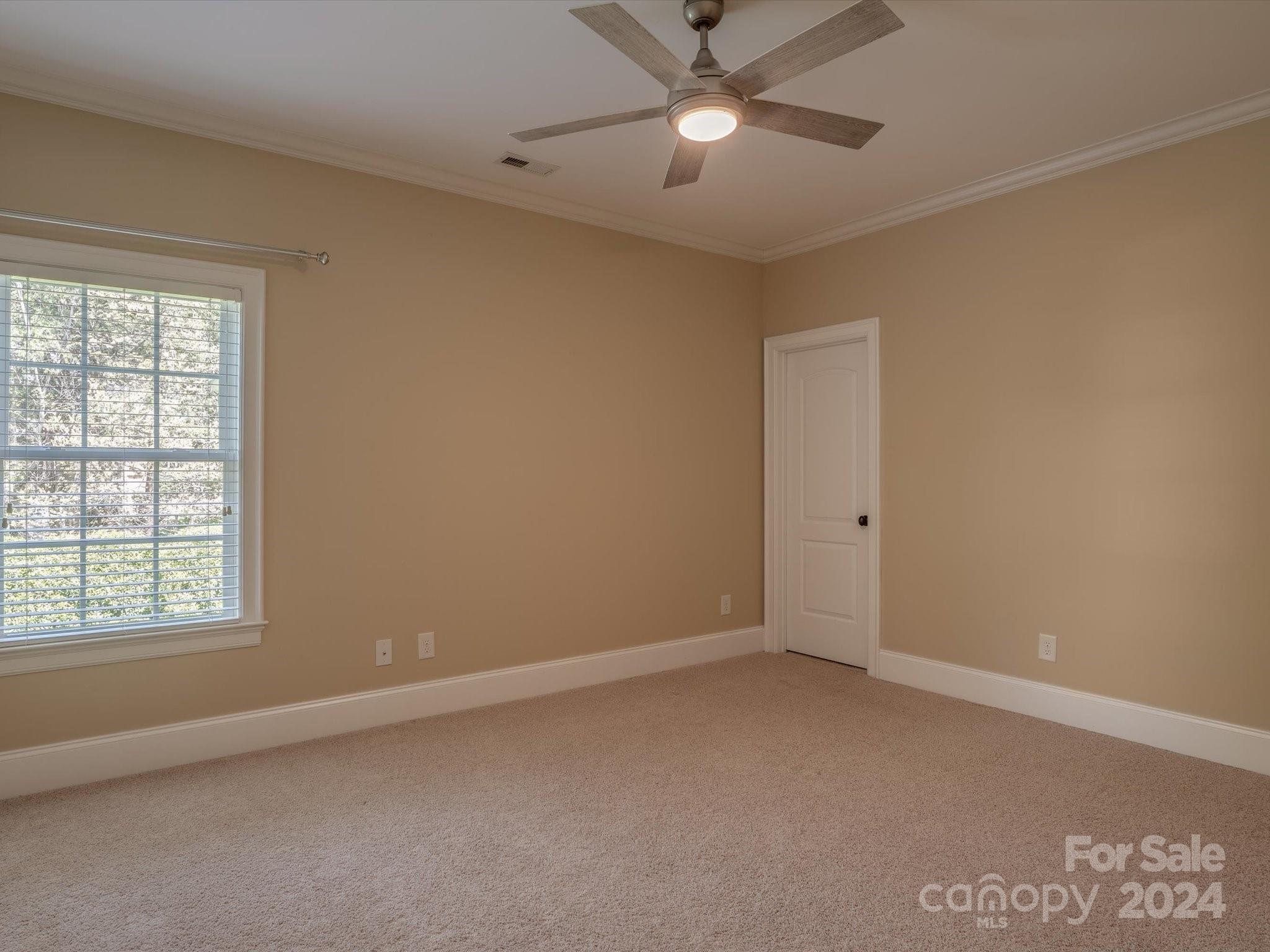 The Peninsula - Residential