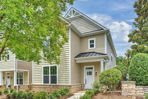 A home in Huntersville