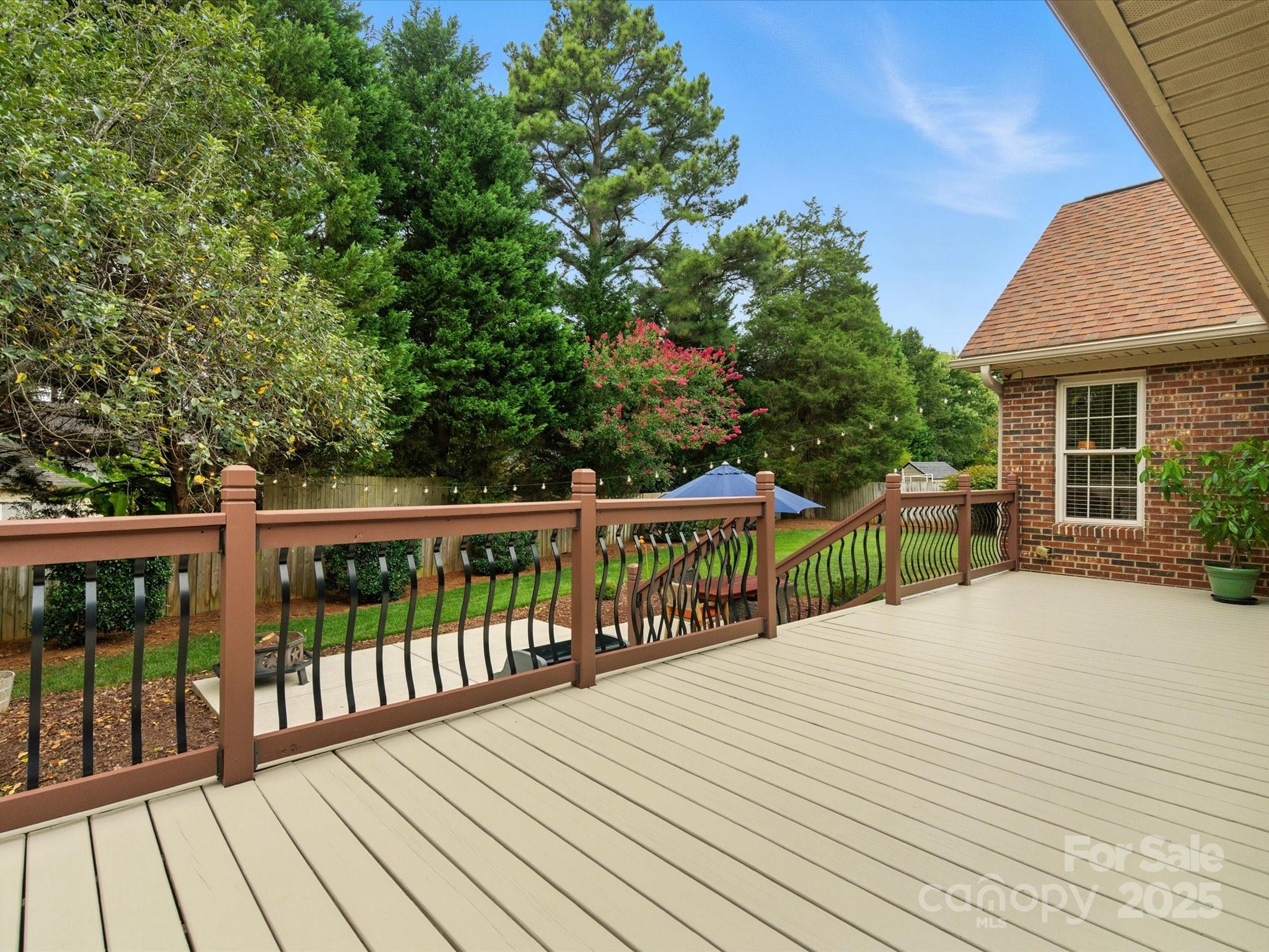 Austin Shores - Residential