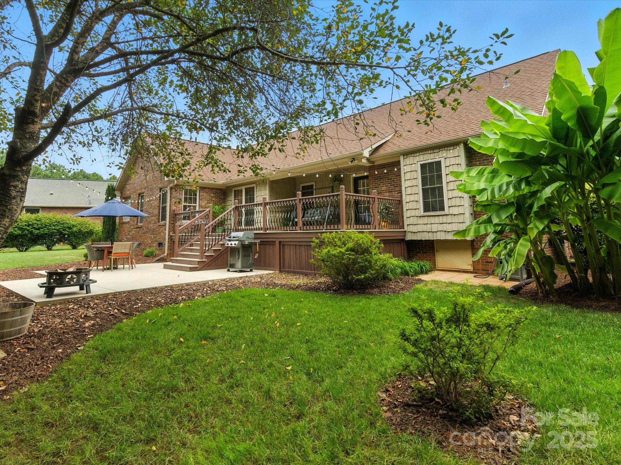 Austin Shores - Residential