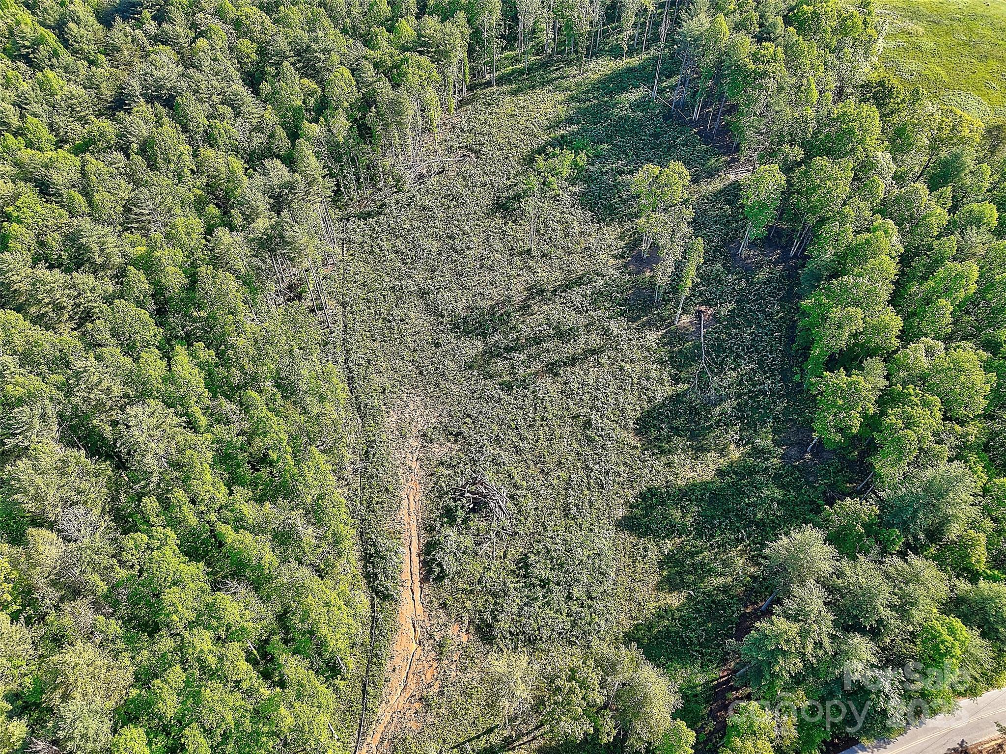 00 Howard Gap Road