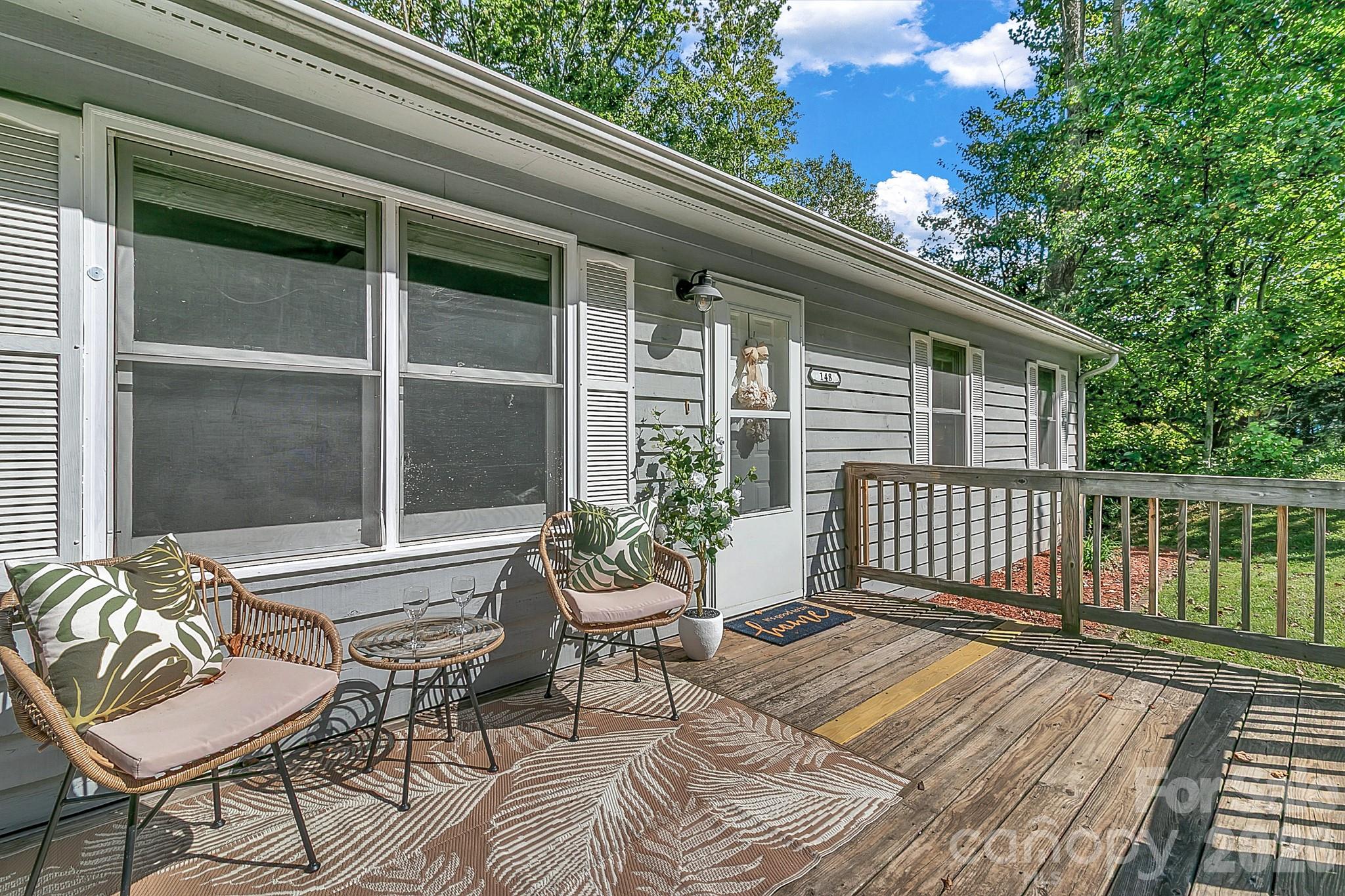 148 Stradley Mountain Road