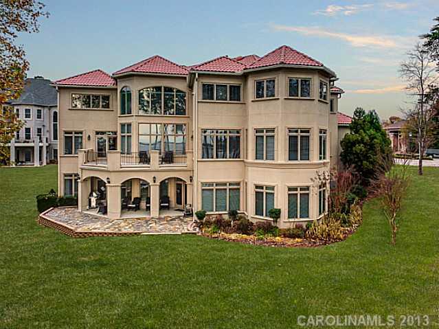 The Peninsula - Residential