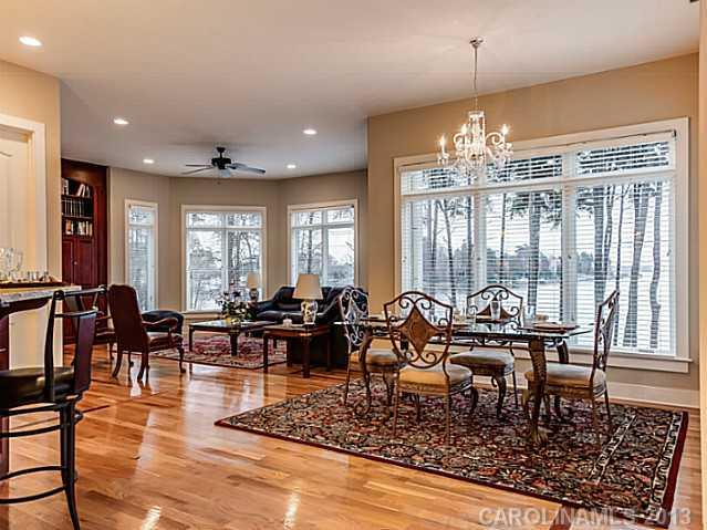 The Peninsula - Residential