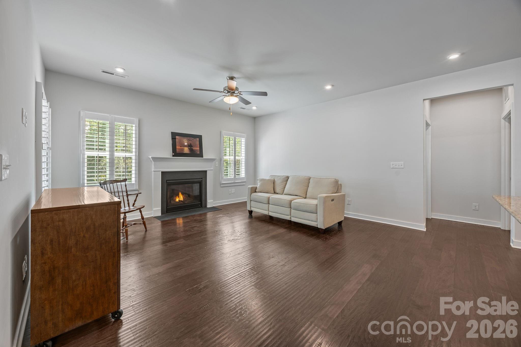 Enclave at Holcomb - Residential