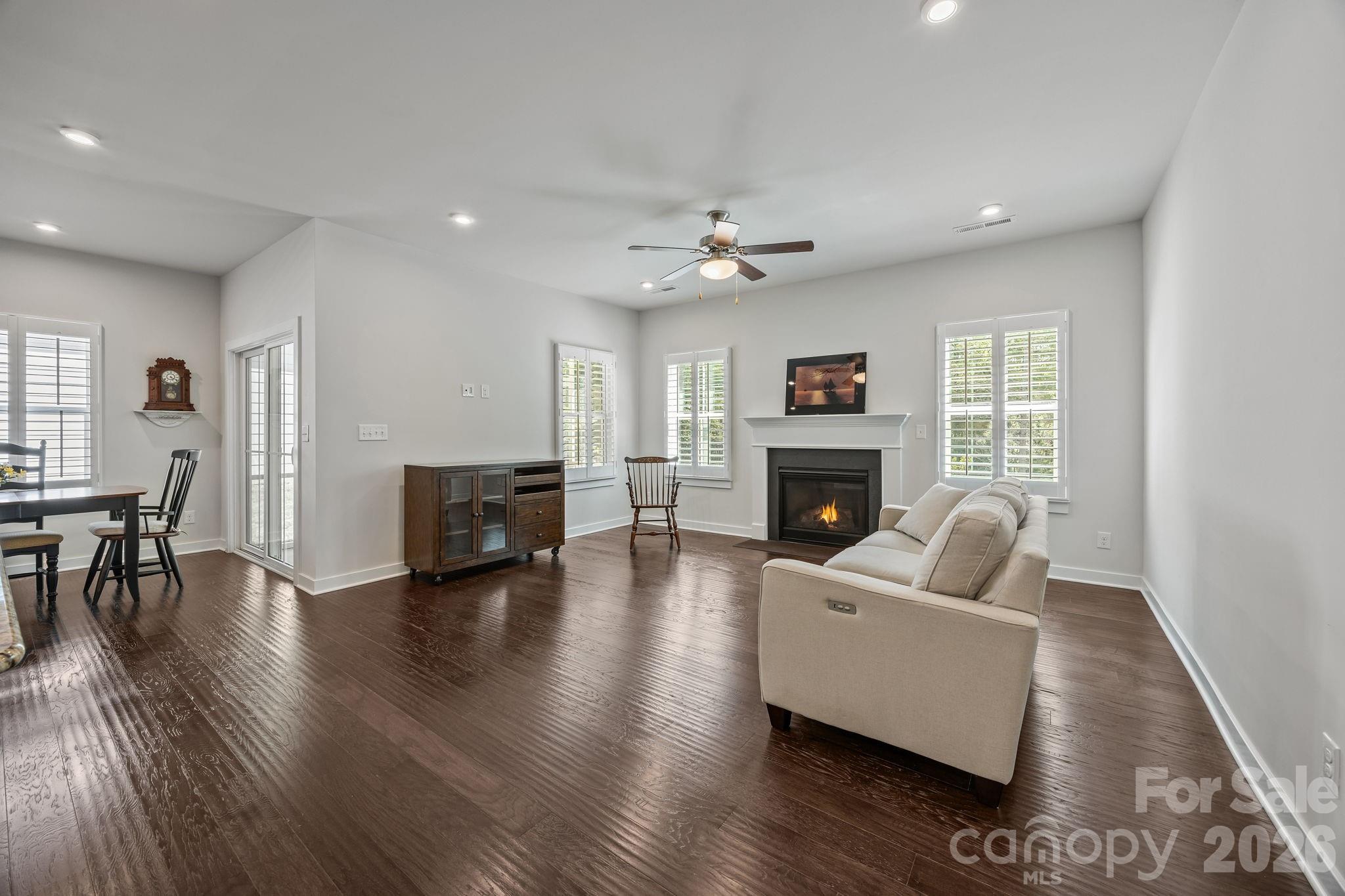 Enclave at Holcomb - Residential