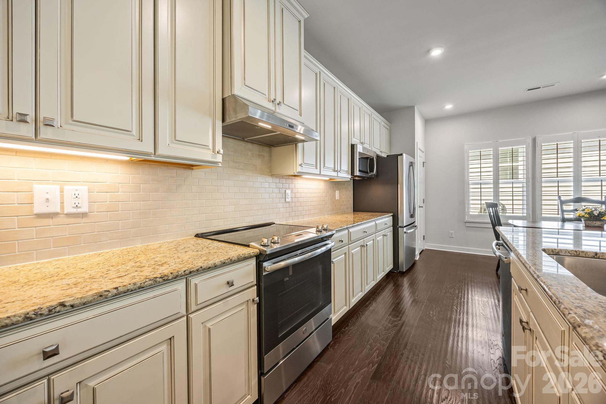 Enclave at Holcomb - Residential