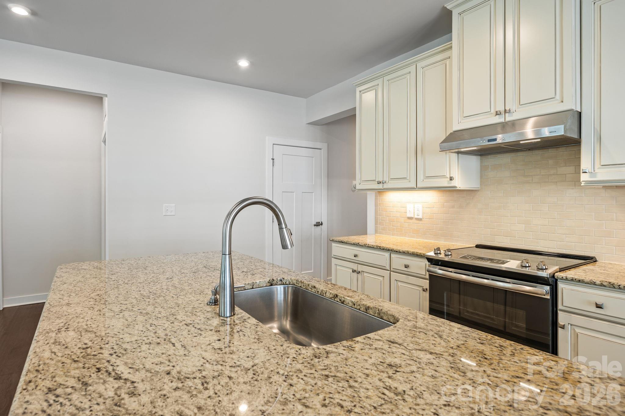 Enclave at Holcomb - Residential