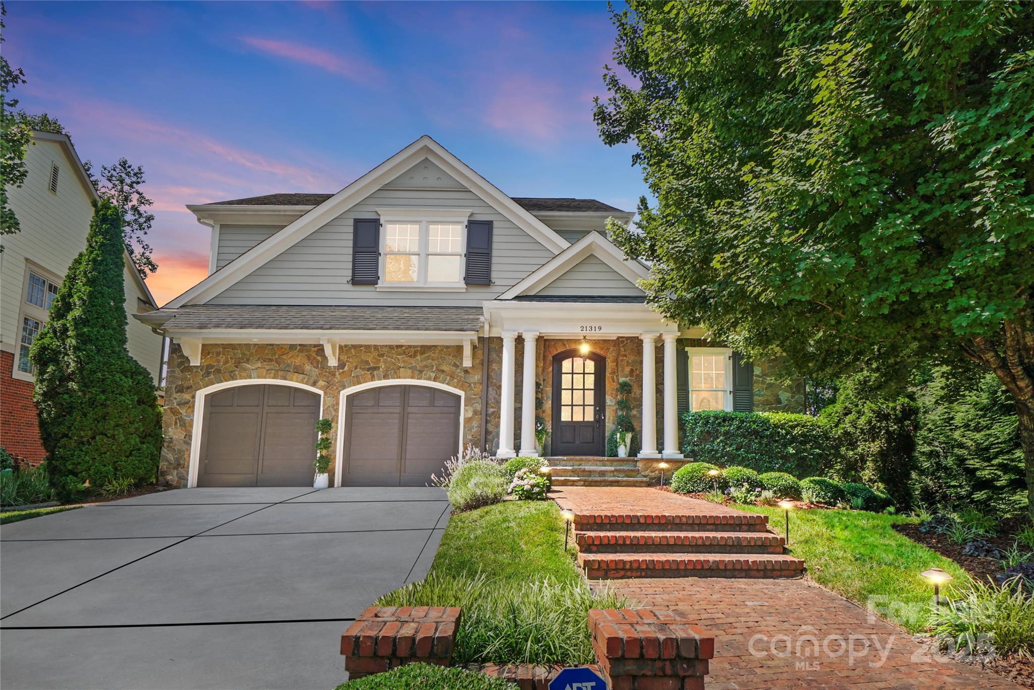 Captains Point - Residential