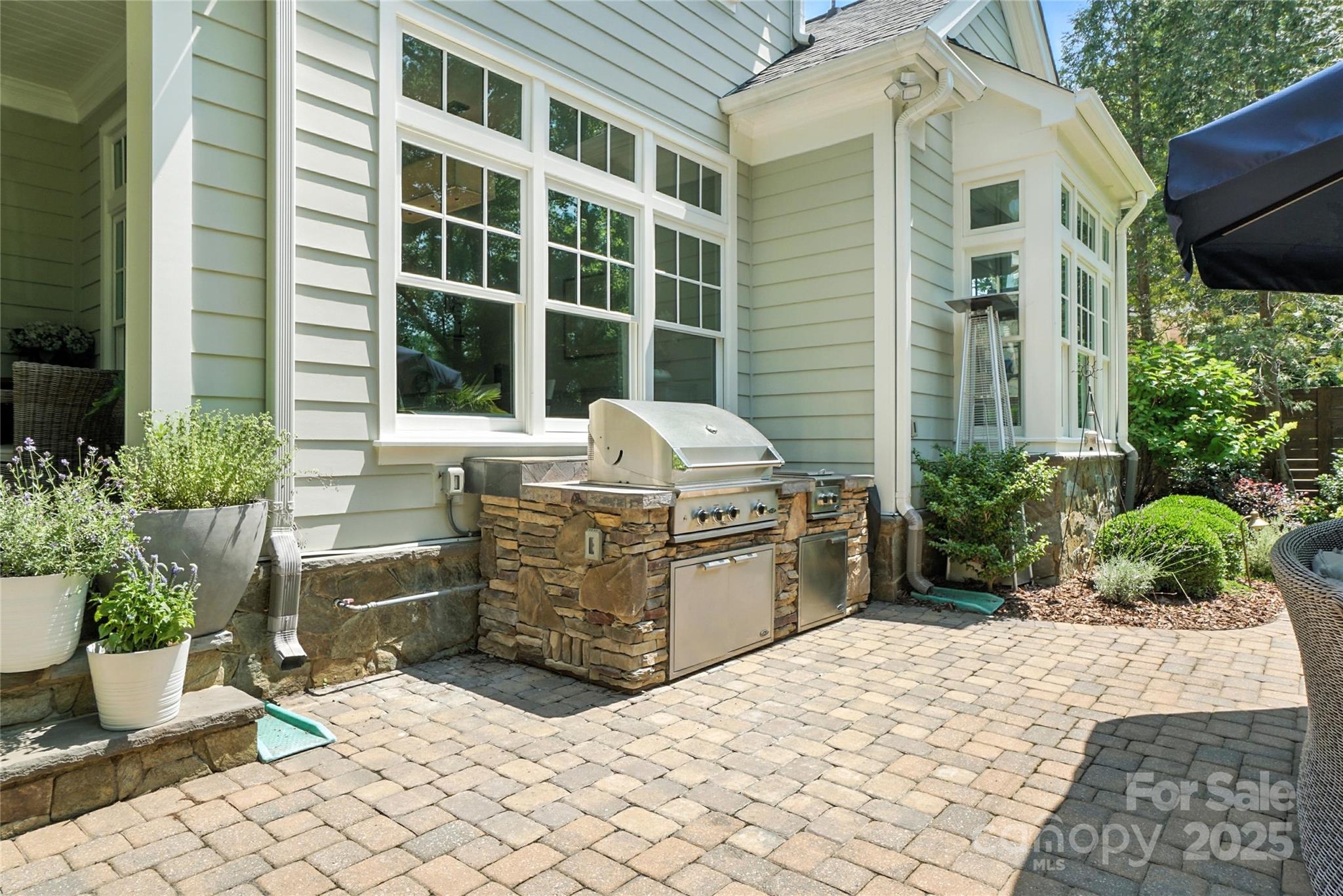 Captains Point - Residential