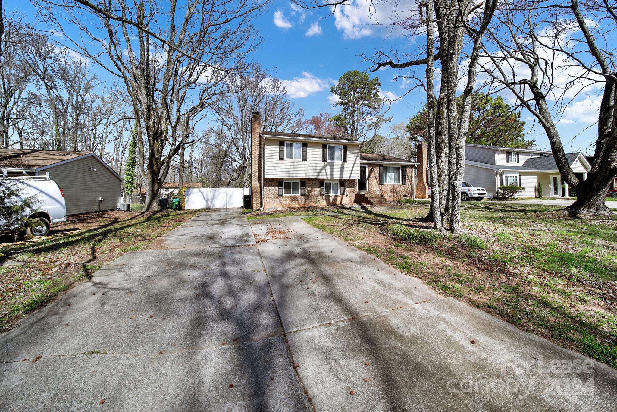 Holly Hills - Residential Lease