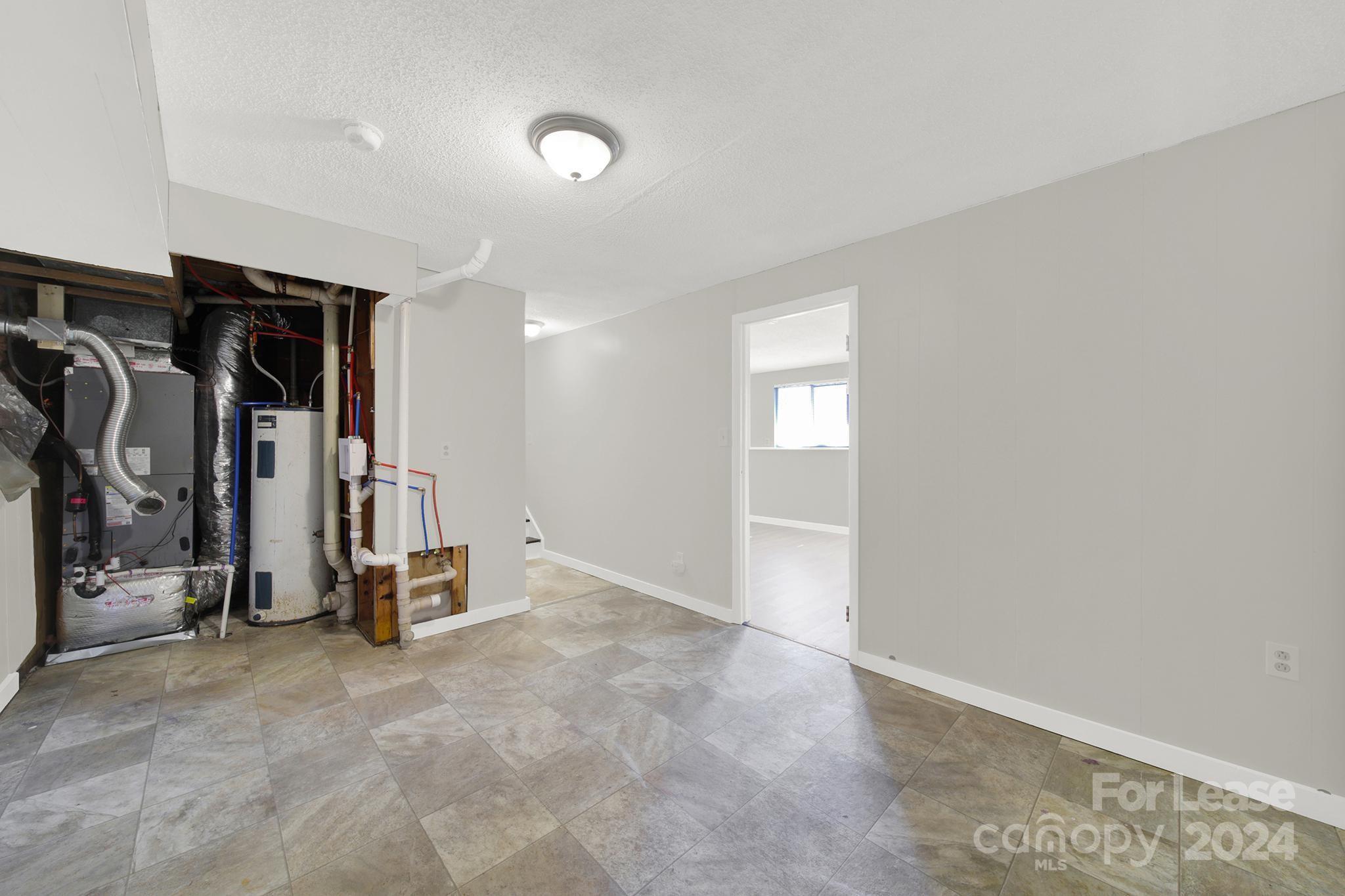 Holly Hills - Residential Lease