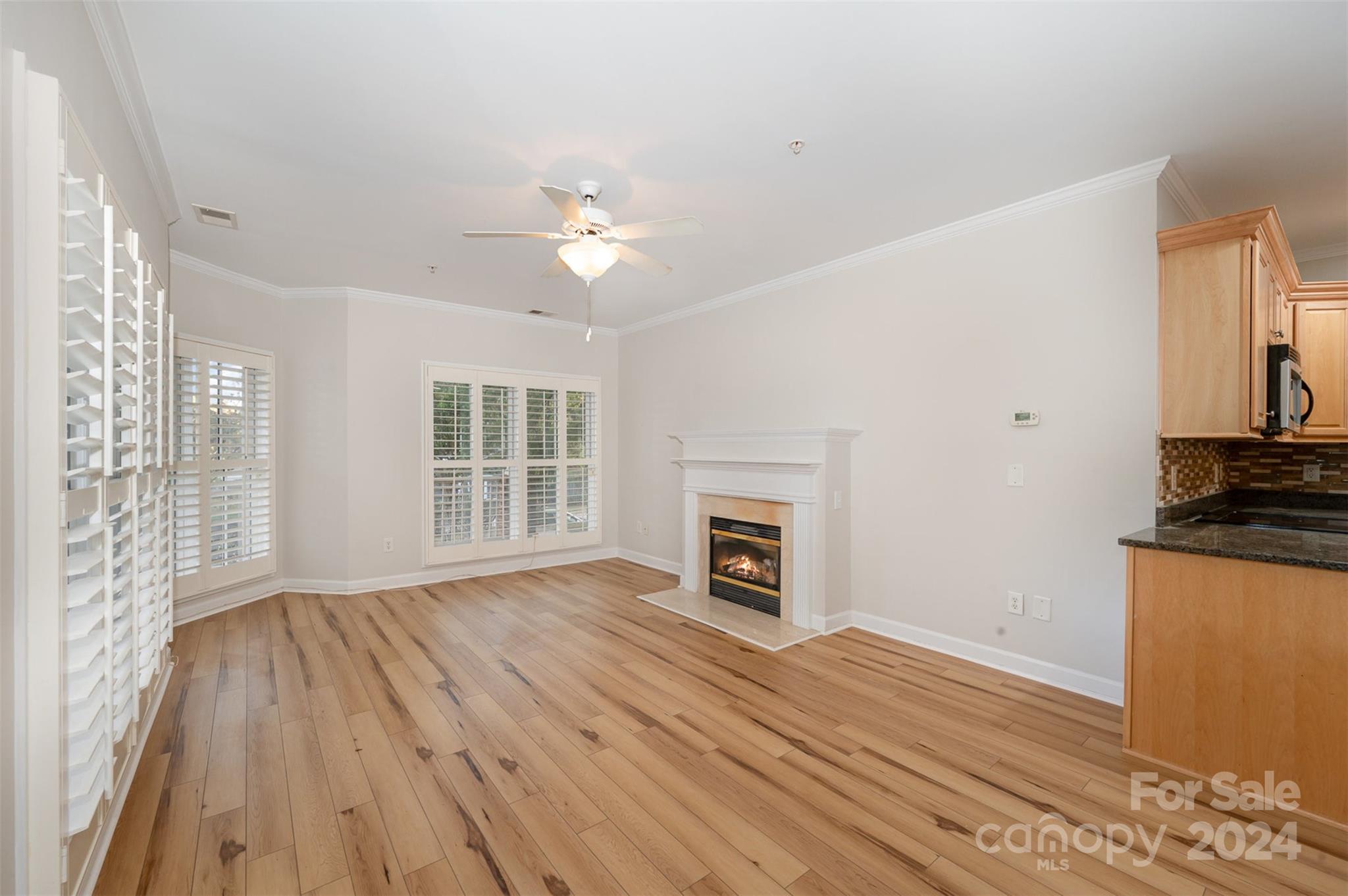 Charlotte, North Carolina 28203, United States, 1 Bedroom Bedrooms, ,2 BathroomsBathrooms,Residential,Active,32019