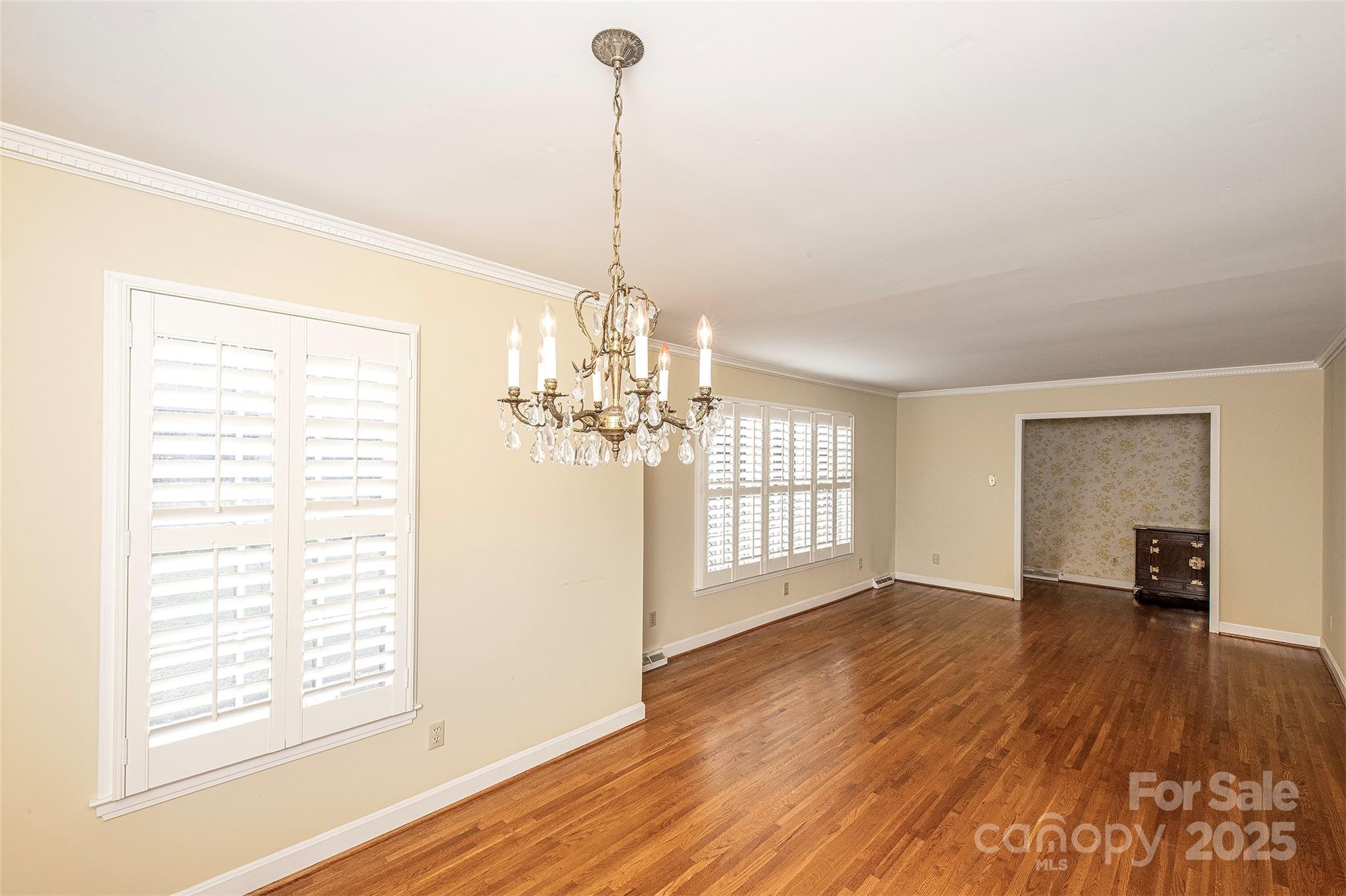 Beverly Woods - Residential