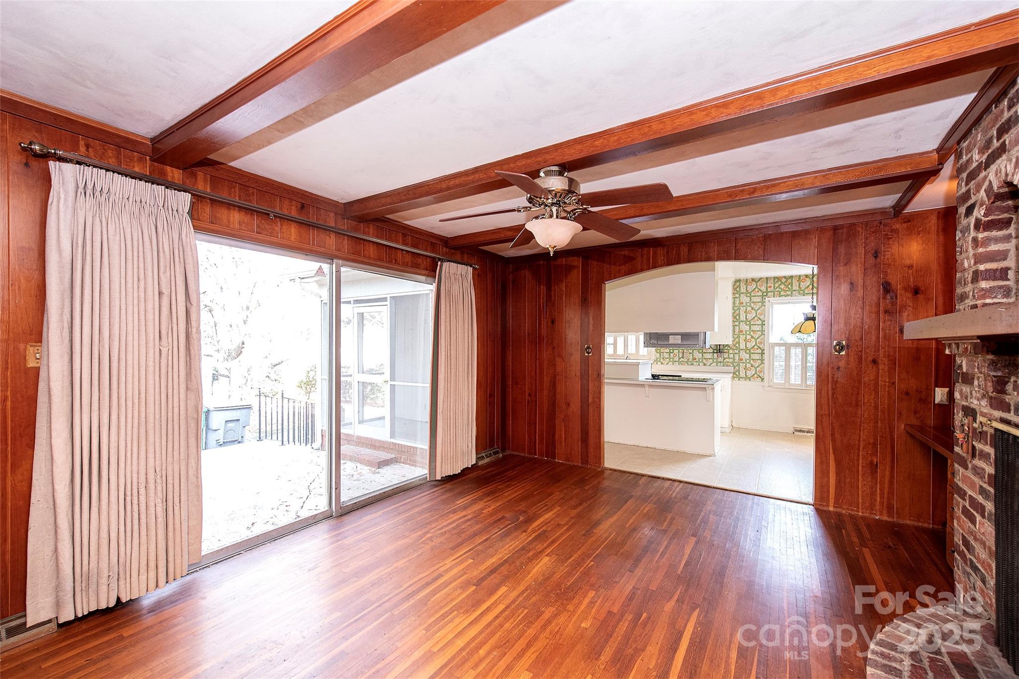 Beverly Woods - Residential