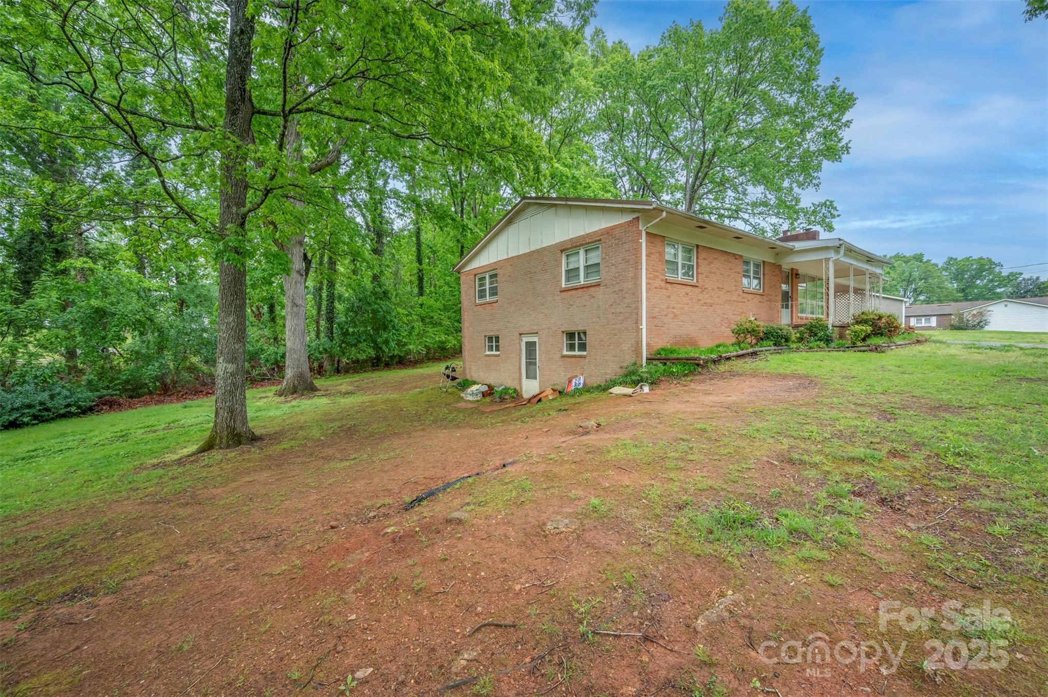 113 Dogwood Avenue