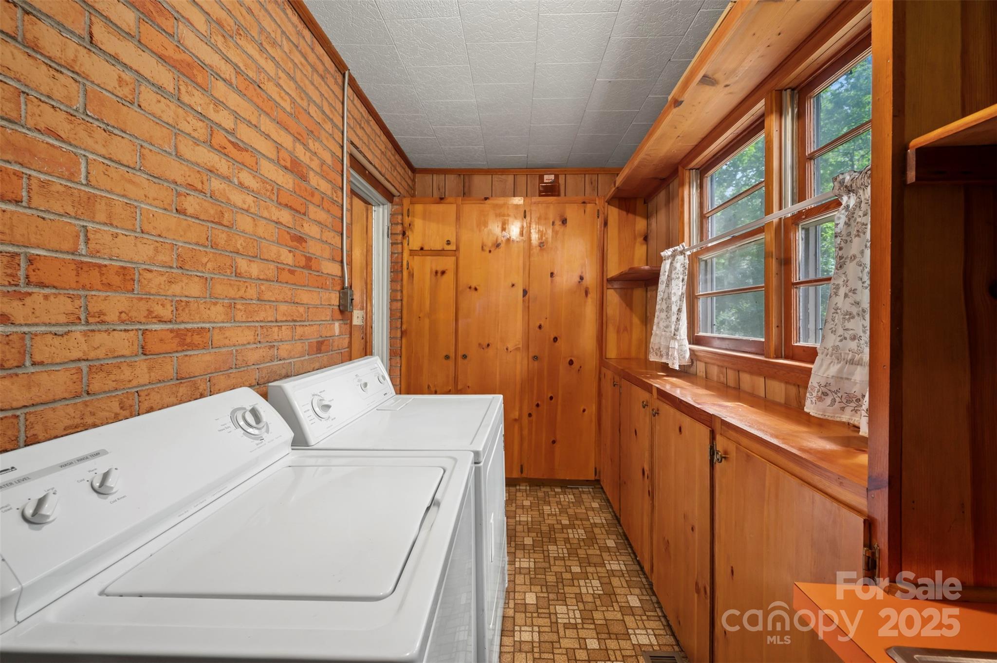 Oakdale - Residential