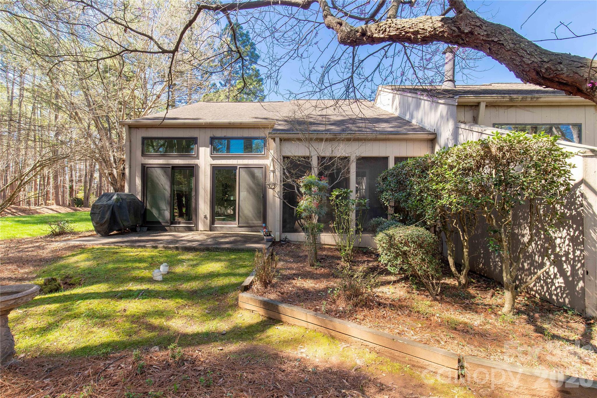 River Hills - Residential