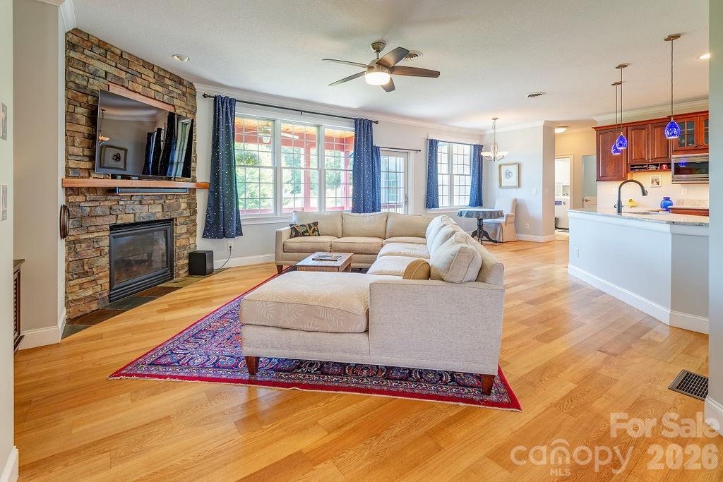 Ivy Meadows - Residential