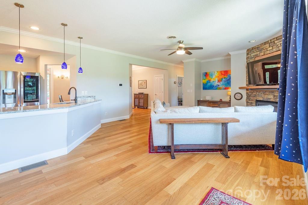 Ivy Meadows - Residential