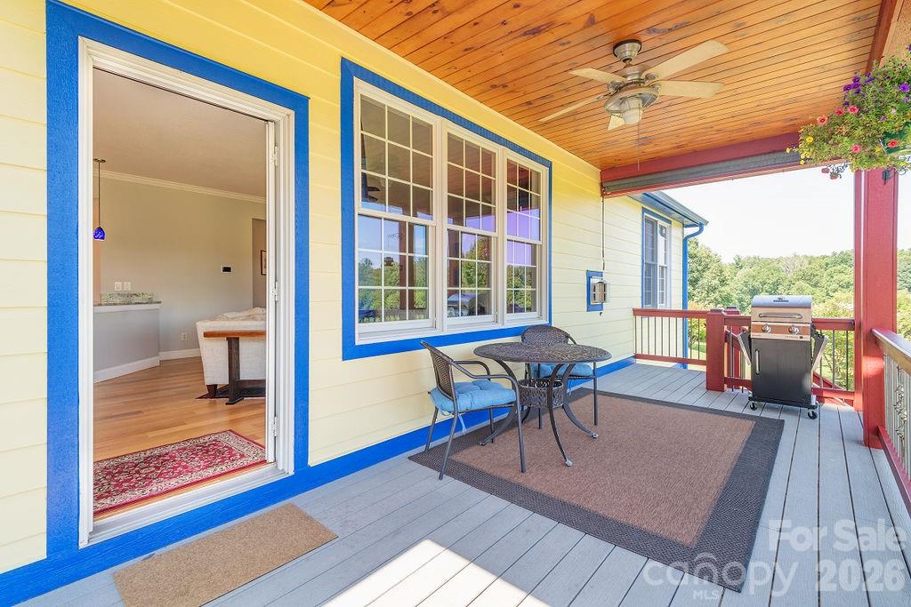 Ivy Meadows - Residential