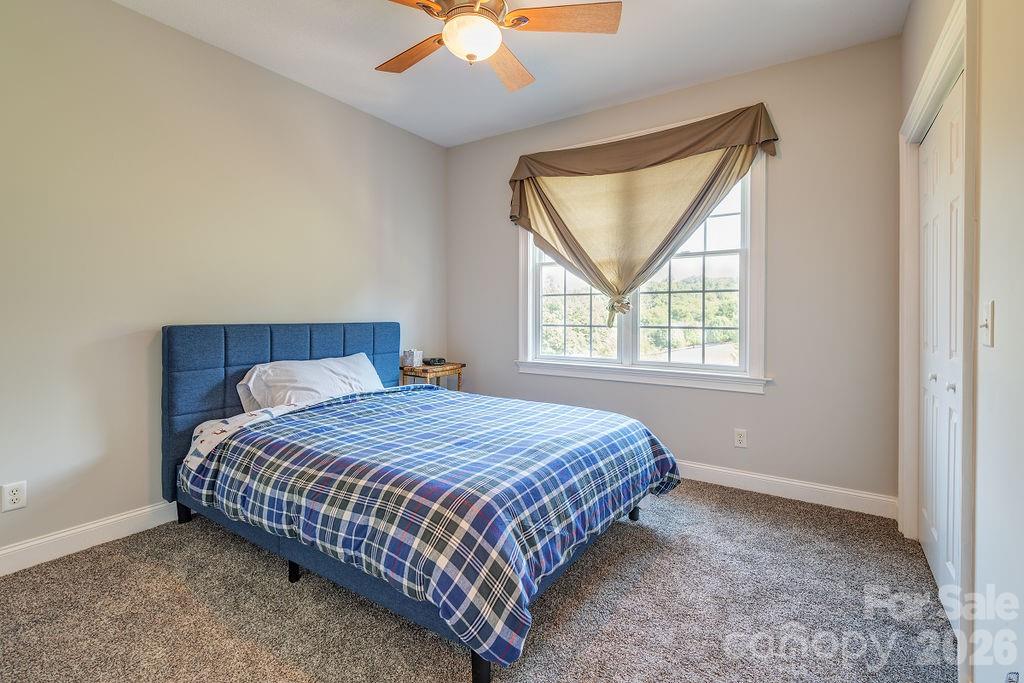 Ivy Meadows - Residential