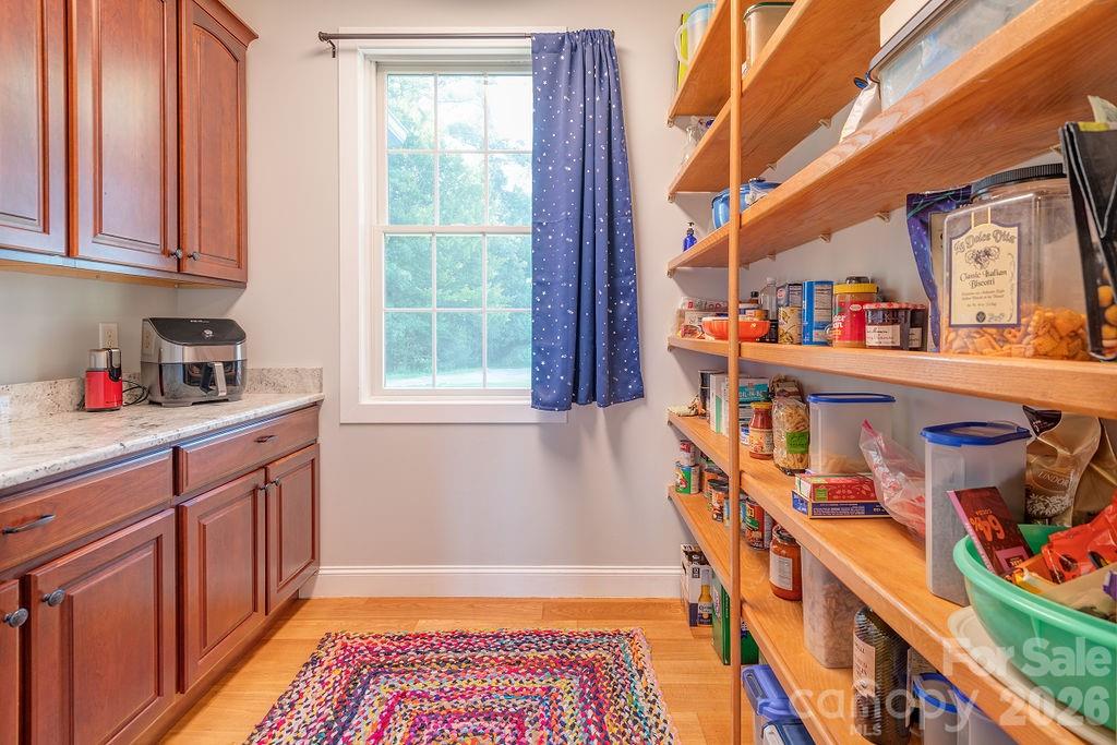 Ivy Meadows - Residential