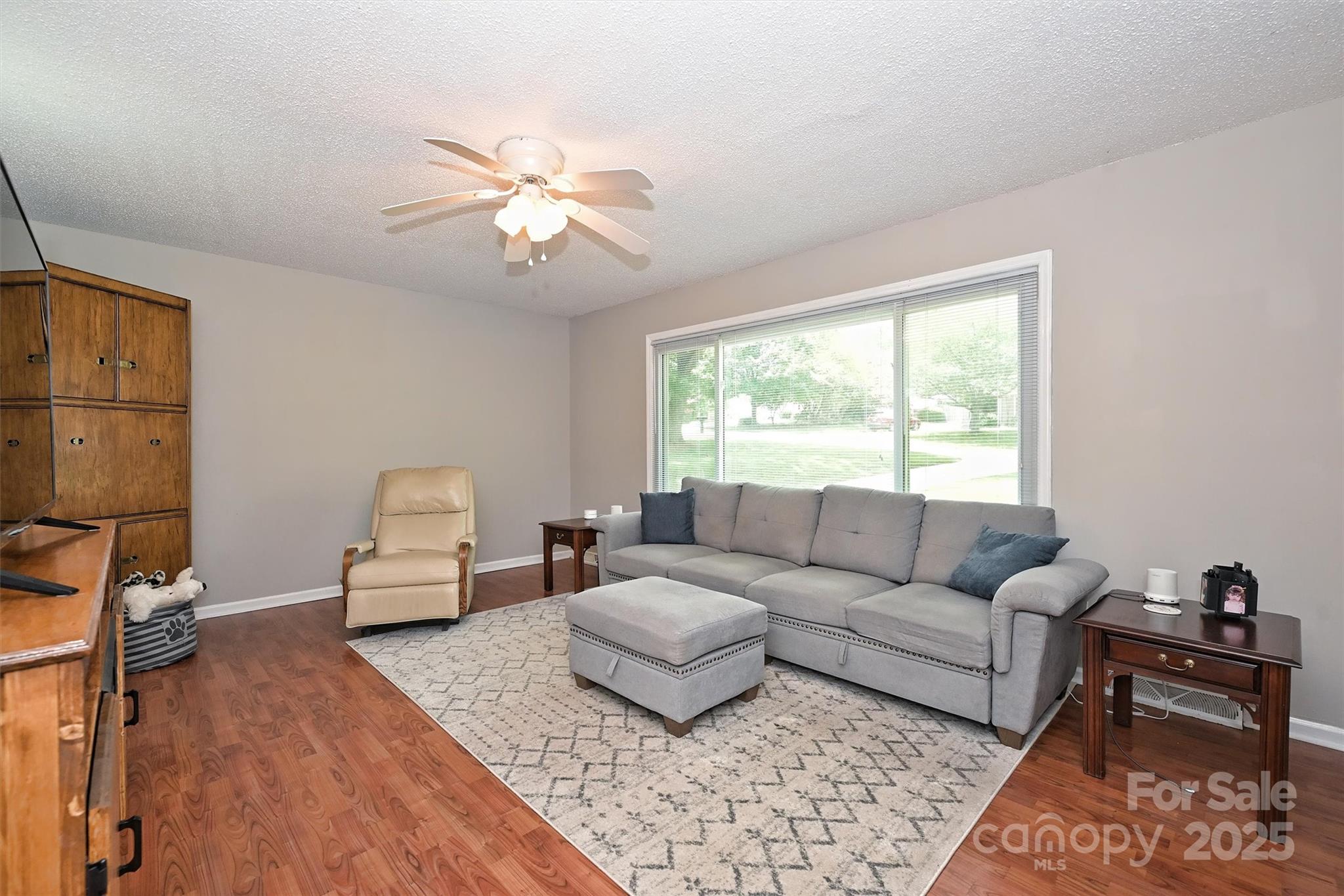 302 Wilcrest Drive