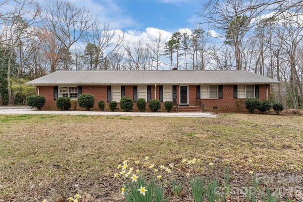 217 LAMBERT RD, BISCOE, NC 27209 - Image ab47d7f032ccd742628b799ae36b4c8e/1396487496